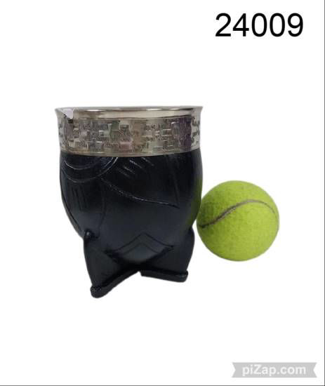 Imagen de MATE IMPERIAL CUERO TALLADO C/VIROLA ALPACA 3.26